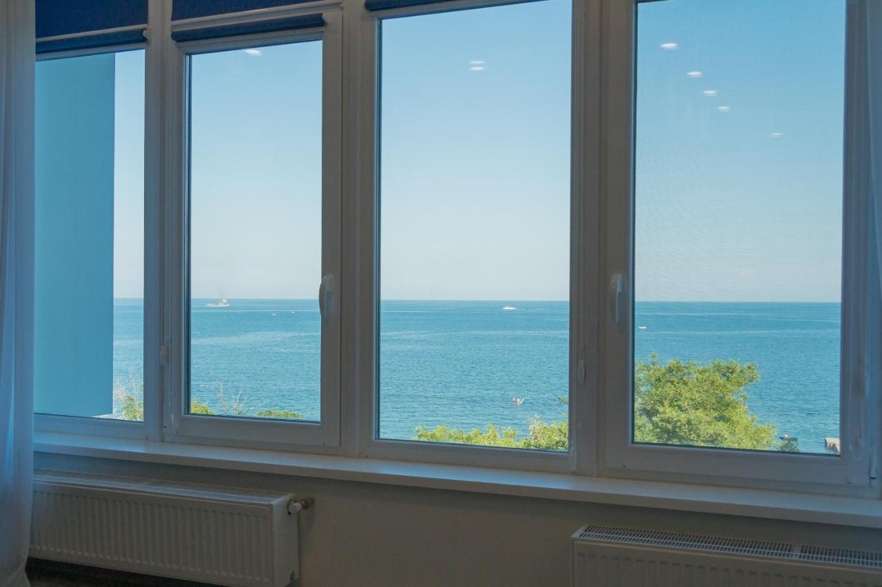 Апартаменты Магнит У Моря Odessa Extérieur photo