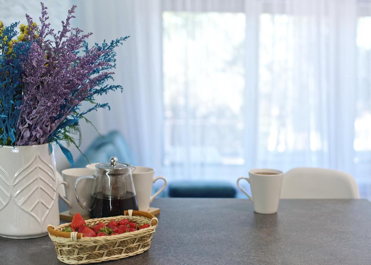 Апартаменты Магнит У Моря Odessa Extérieur photo