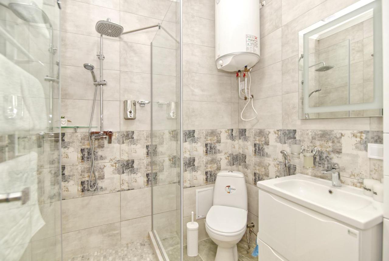 Апартаменты Магнит У Моря Odessa Extérieur photo